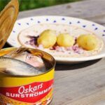 puszka ze śledziami